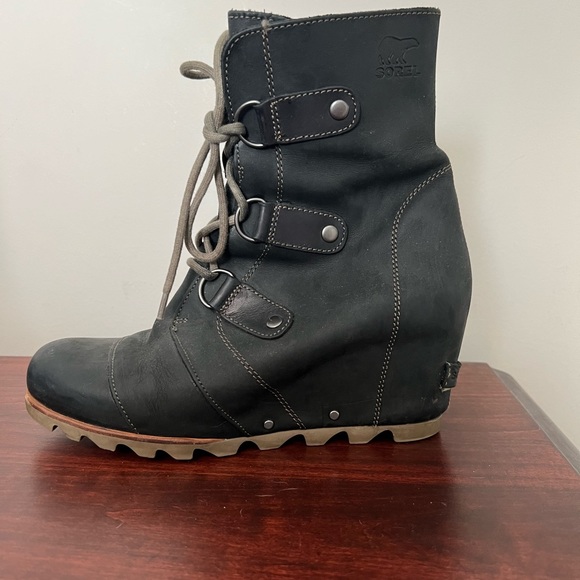 Sorel - Joan of Artic wedge II size 9.5 - Picture 4 of 9